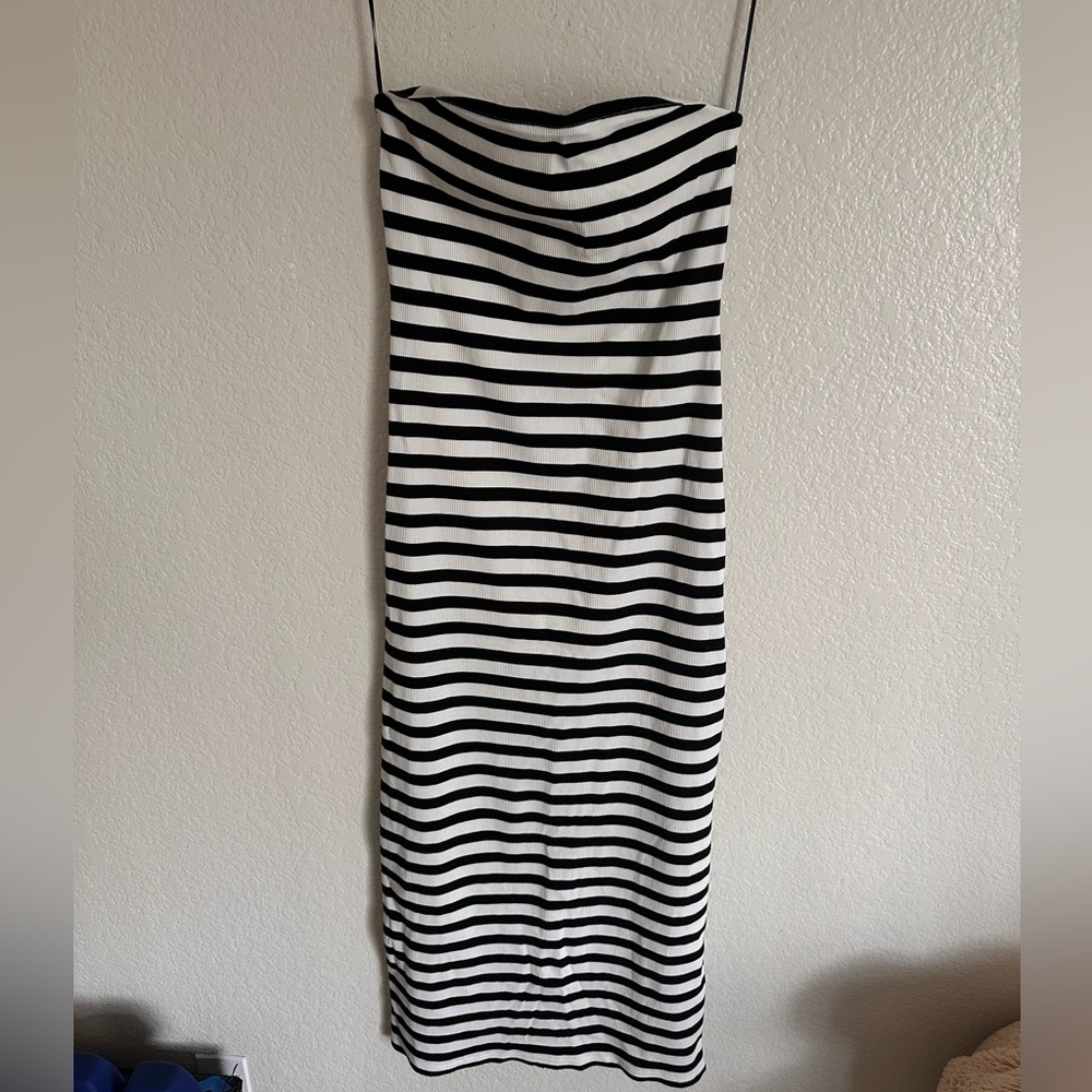 H&M black and White Striped Women's Dress